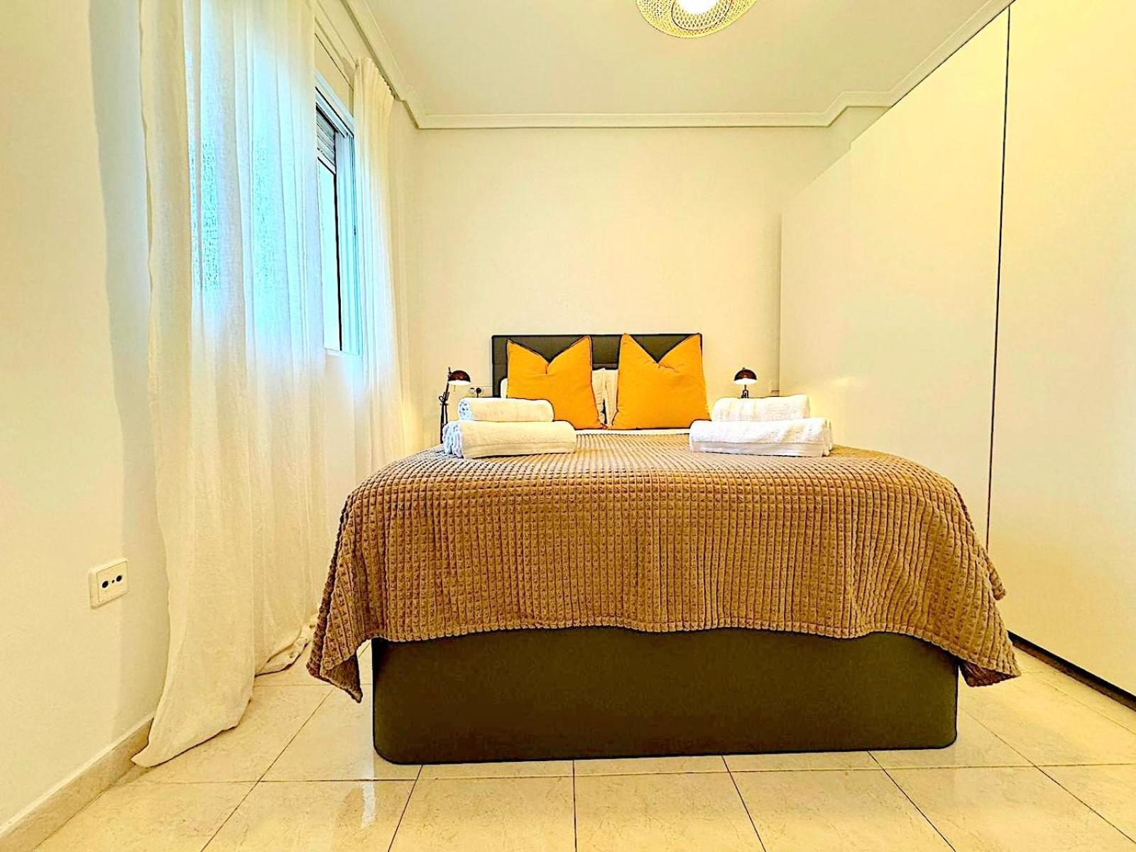 Atico Con Jacuzzi Privado , 1 Min Walk De Playa Levante Santa Pola Exterior photo